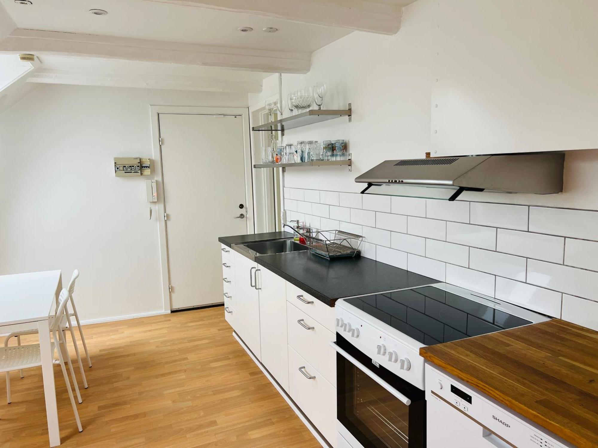 Lovely 1 Room Apartment Aarhus C Bagian luar foto