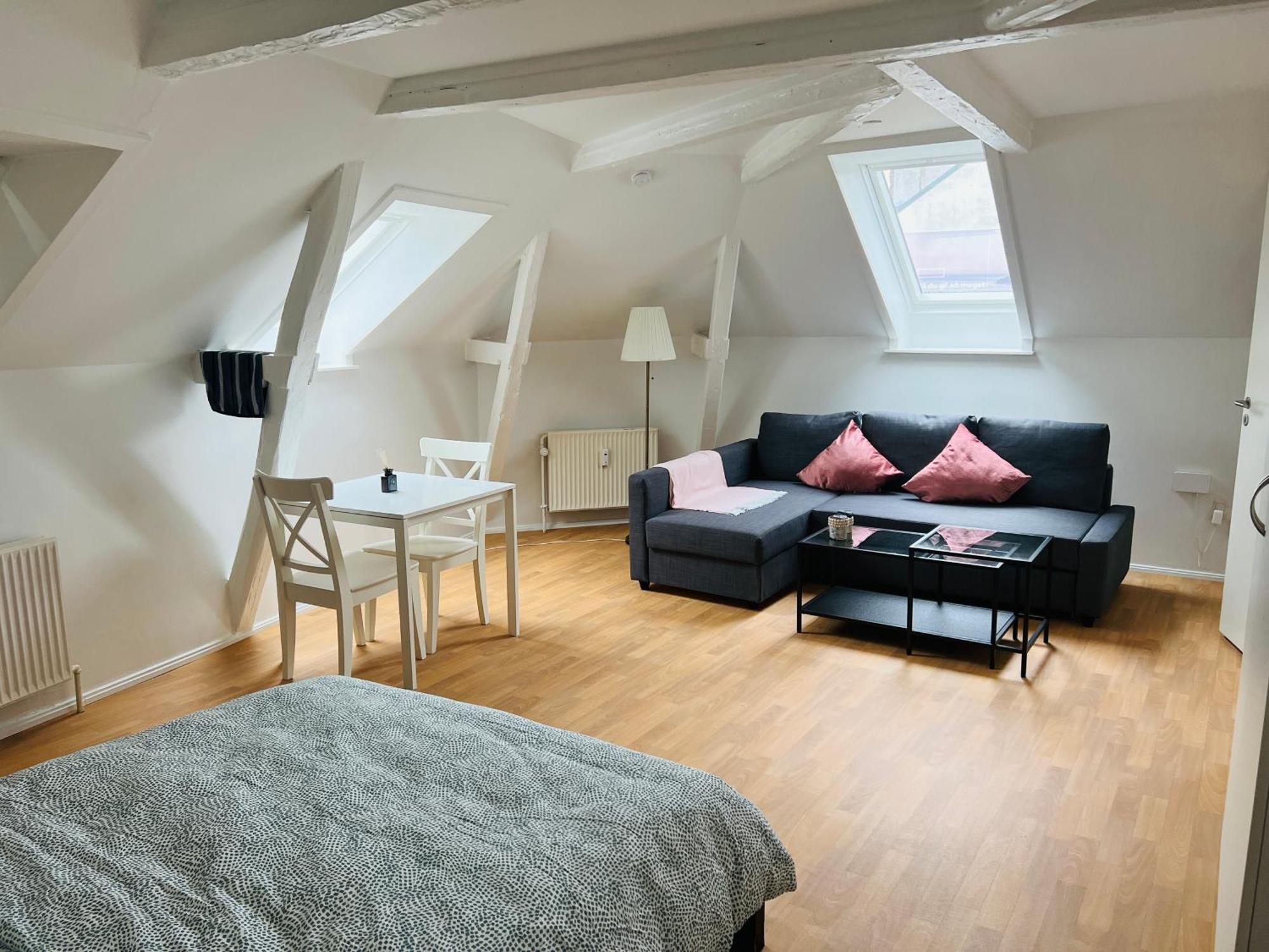 Lovely 1 Room Apartment Aarhus C Bagian luar foto